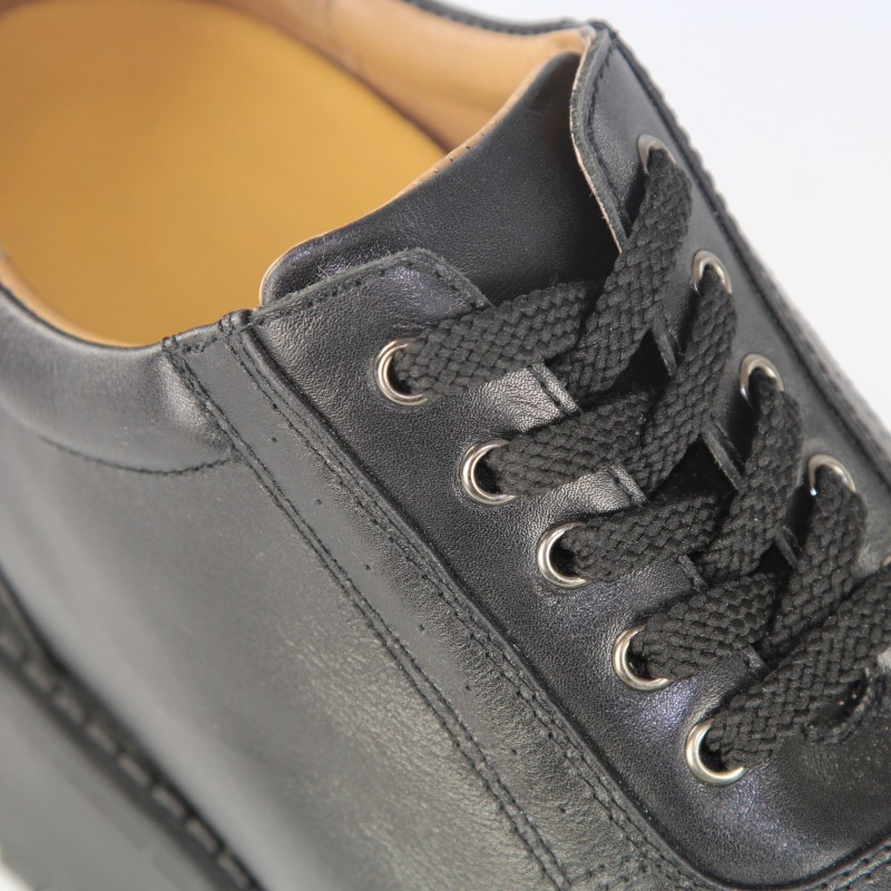 Schnürschuh Osimo Schwarz +9cm