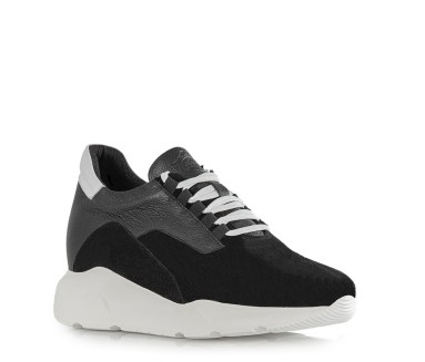 Elce Elevator Sports Shoes...