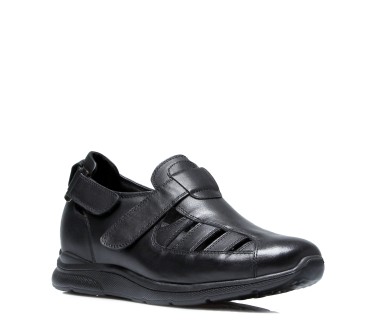 Bova Elevator Sandals Black...