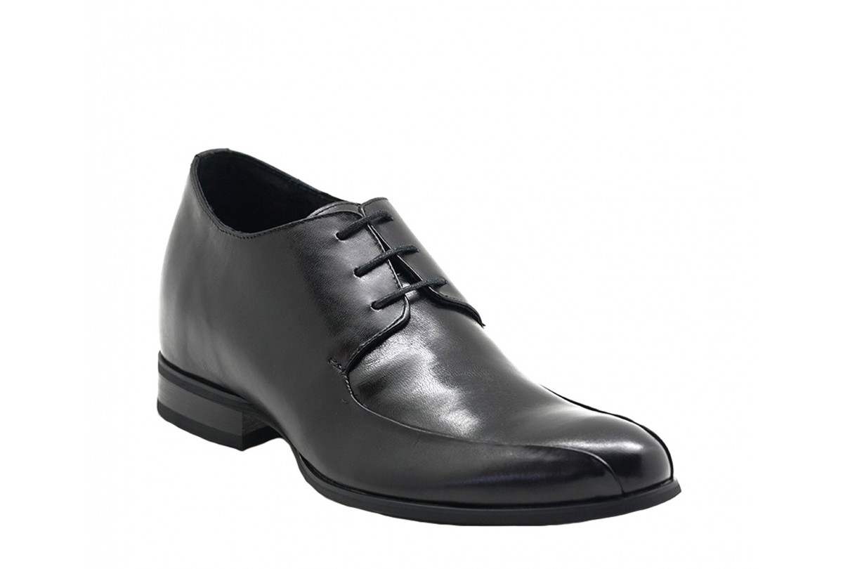 black simple shoes