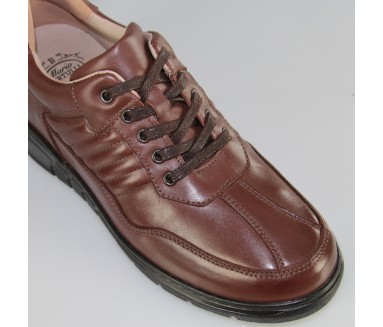 Scarpe con rialzo Pineto...