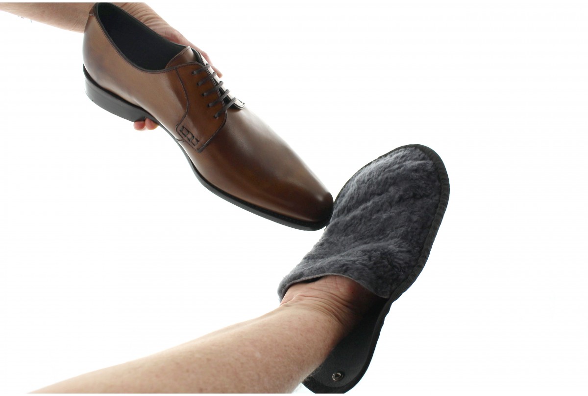 lucida scarpe