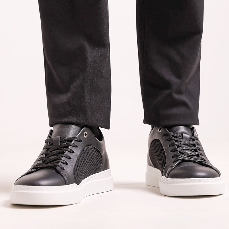 Męski sneaker na koturnie | czarny +6 cm | Mario Bertulli
