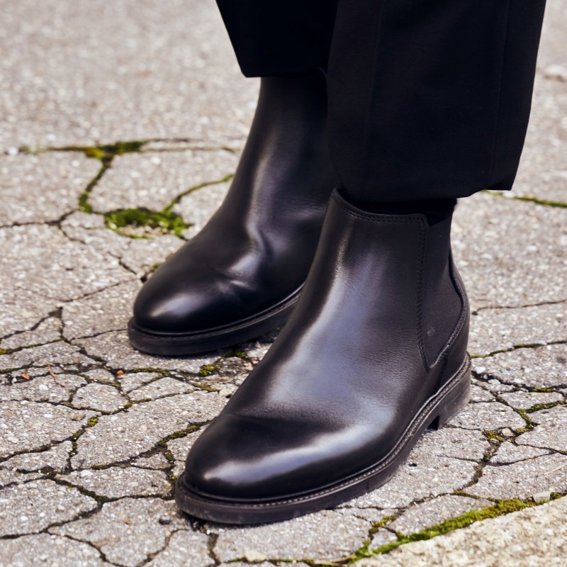 Męskie buty derby na koturnie | czarne +7,5cm | Mario Bertulli
